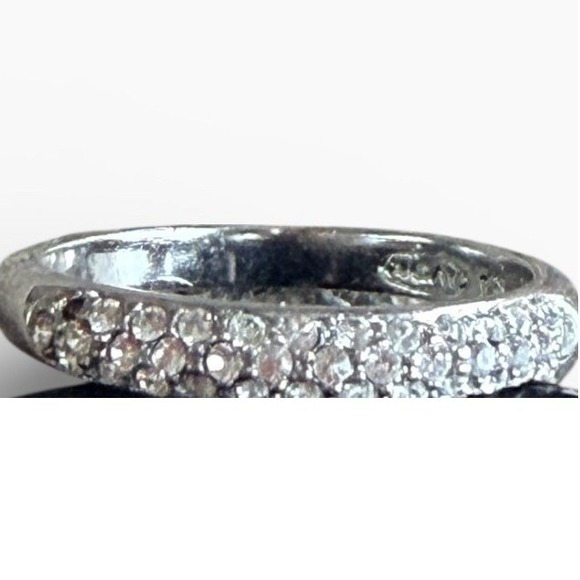Vintage Avon RJ Sparkling Silver Tone Band Ring Crystal Accents  Size 10 - Picture 3 of 9